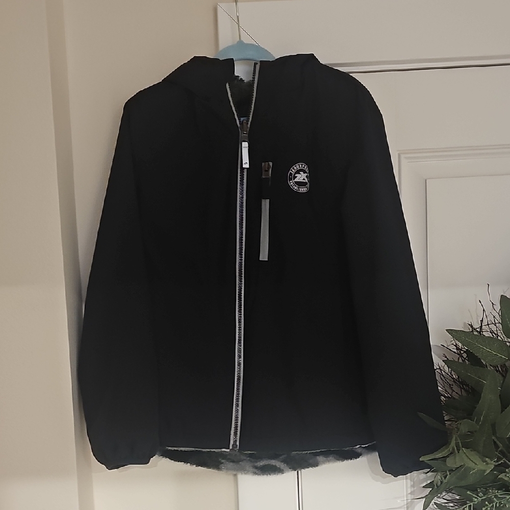 ZeroXposur Black Jacket with Camo Fleece Lining Like New!